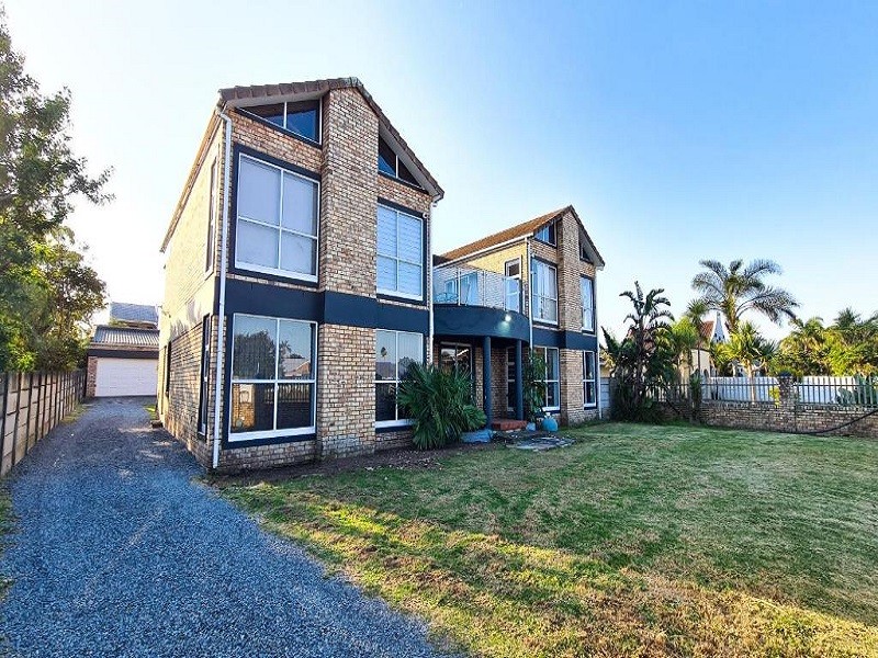 Vacation Hub International - VHI - Travel Club - Sea Views on 14th