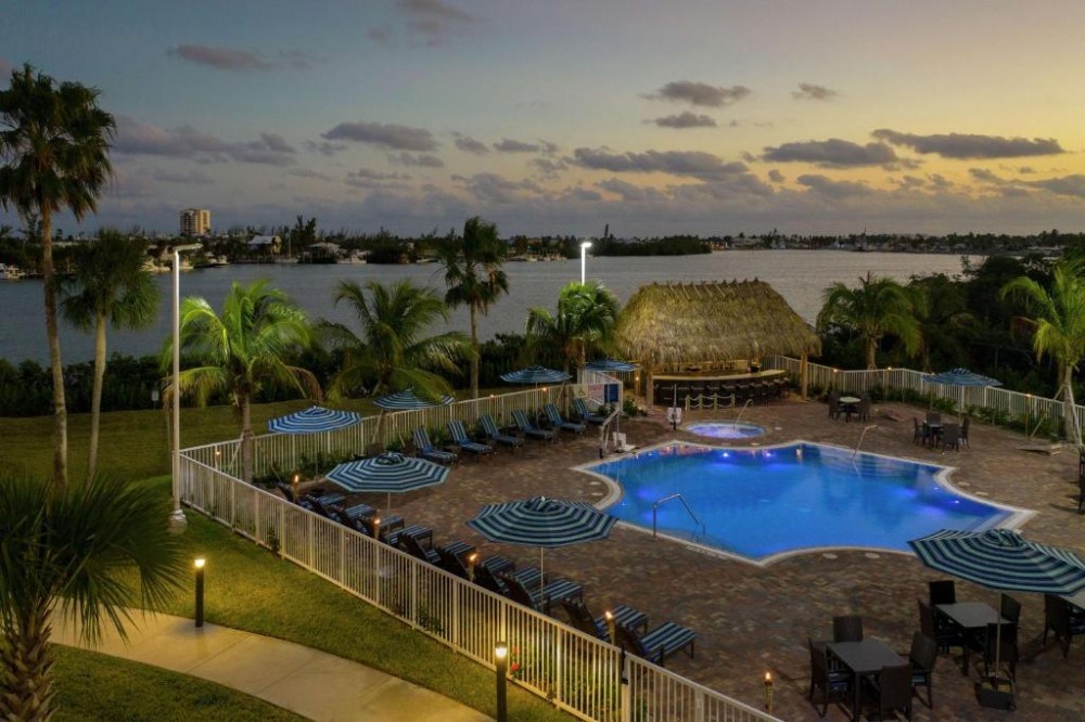 Vacation Hub International - VHI - Travel Club - Hampton Inn Marathon - Florida Keys