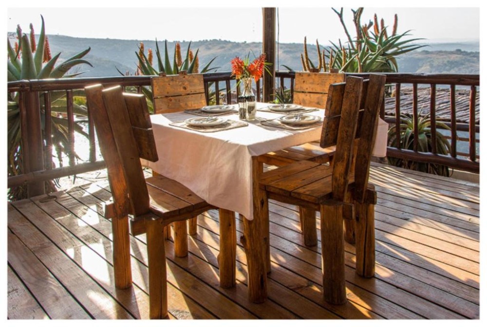 Vacation Hub International - VHI - Travel Club - Leopards and Louries Bush Lodge