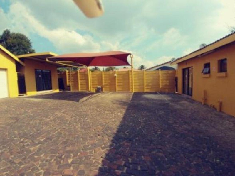 Vacation Hub International - VHI - Travel Club - The Loft Lynette's