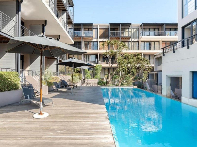 Vacation Hub International - VHI - Travel Club - Drieks' Place