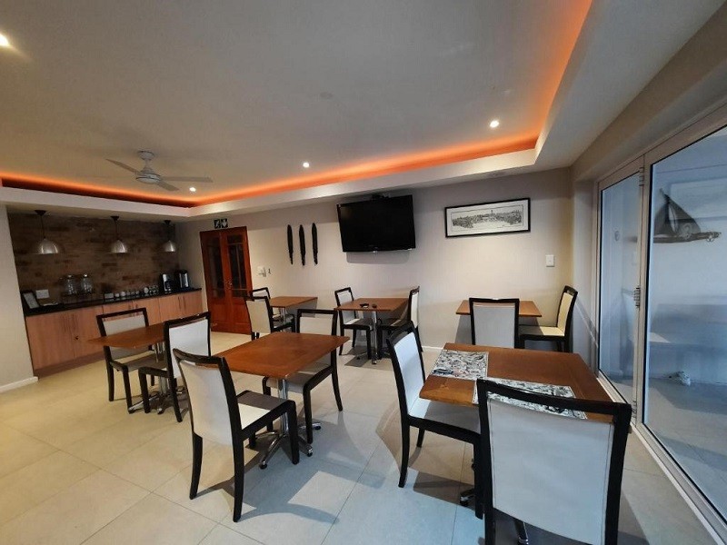 Vacation Hub International - VHI - Travel Club - Phoenix Lodge and Waterside Accommodation