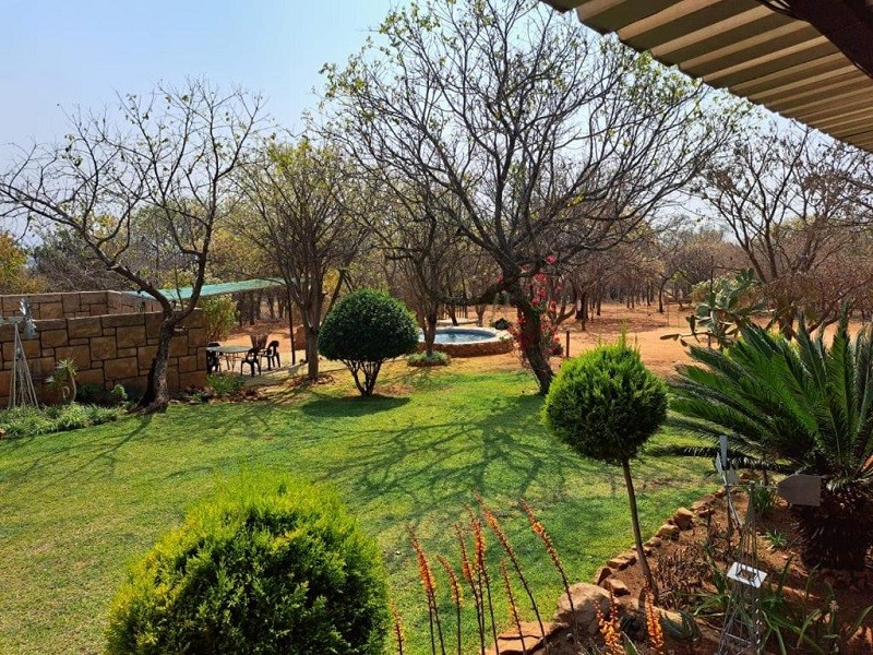 Vacation Hub International - VHI - Travel Club - 5 Sleeper Bushcamp Chalet Hartbeespoort