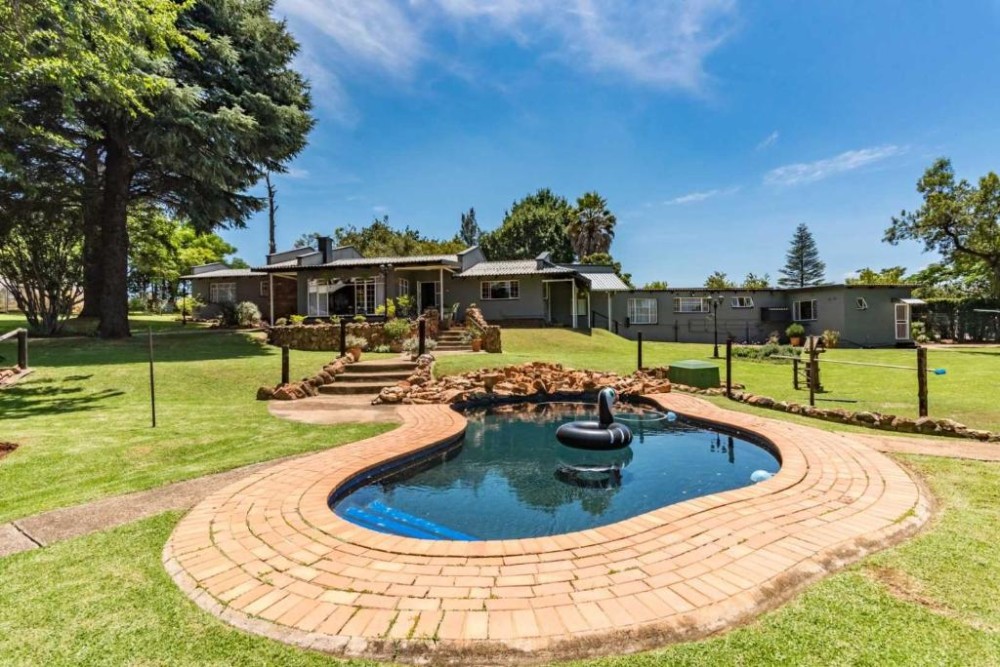 Vacation Hub International - VHI - Travel Club - Self-Catered Apartment With Pool