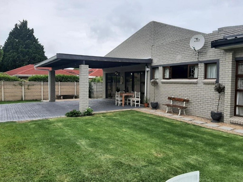 Vacation Hub International - VHI - Travel Club - Mrs Catherines Selfcatering Apartment