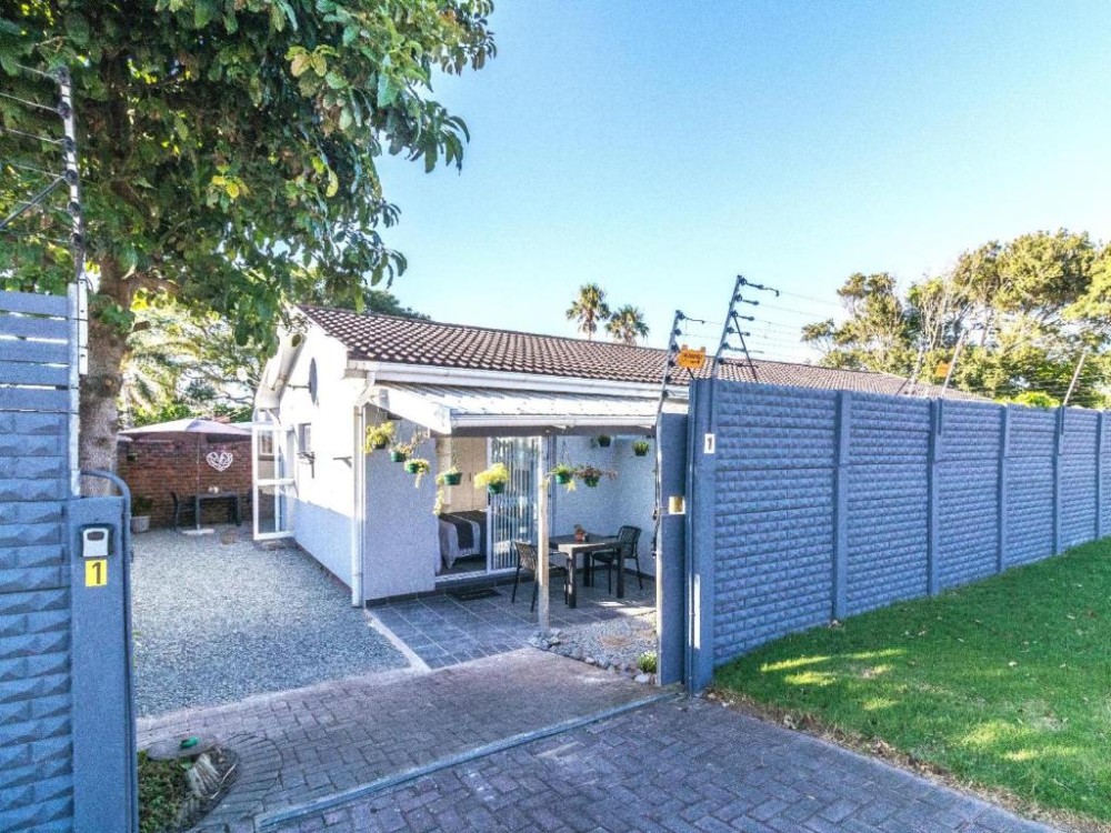 Vacation Hub International - VHI - Travel Club - Cozy Cottages East London