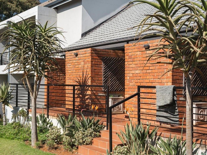 Vacation Hub International - VHI - Travel Club - The Wild Peach - Menlyn