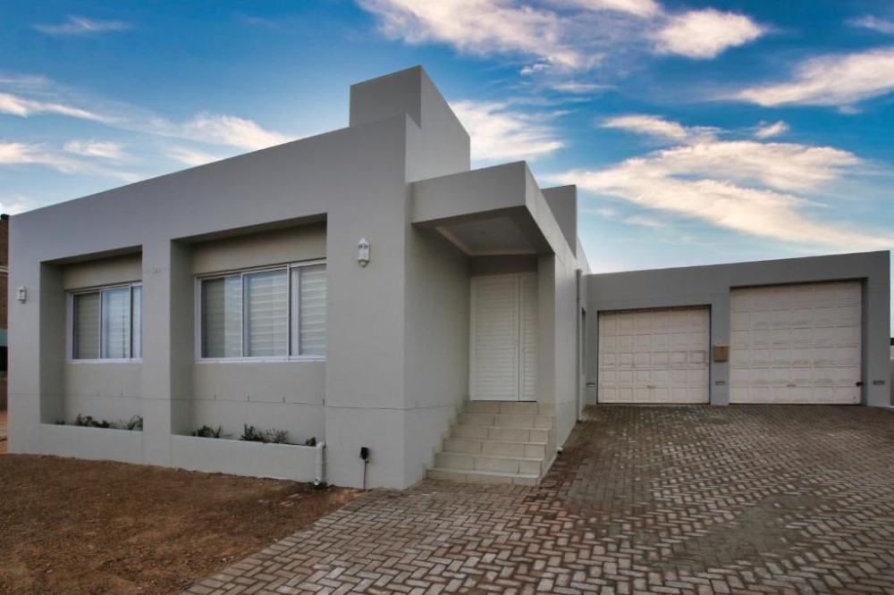 Vacation Hub International - VHI - Travel Club - Lagoon Lights, Langebaan