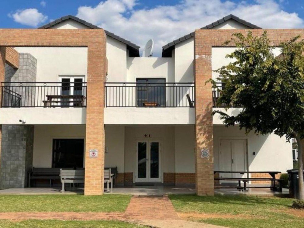 Vacation Hub International - VHI - Travel Club - Executive Modern Apartment