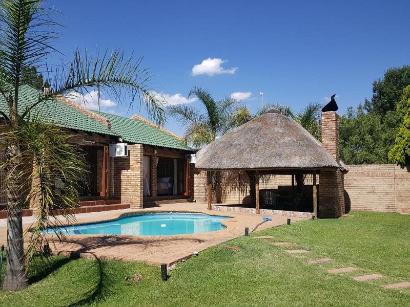 Vacation Hub International - VHI - Travel Club - Twins Guest House Astoni