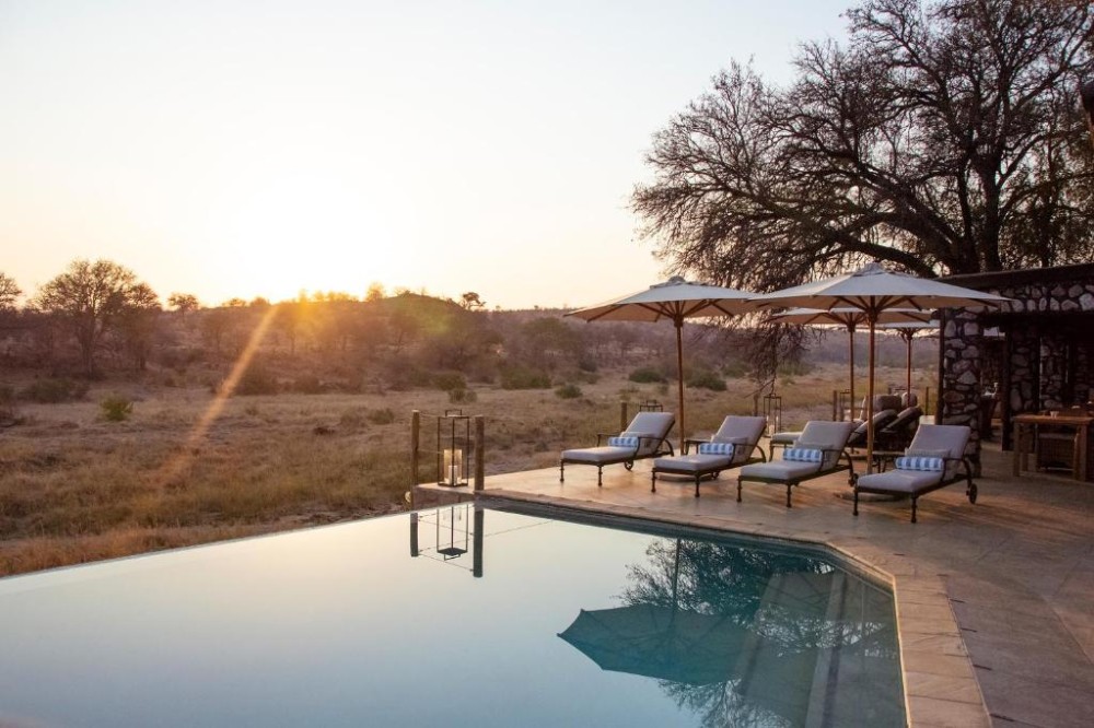 Vacation Hub International - VHI - Travel Club - Last Word Kitara