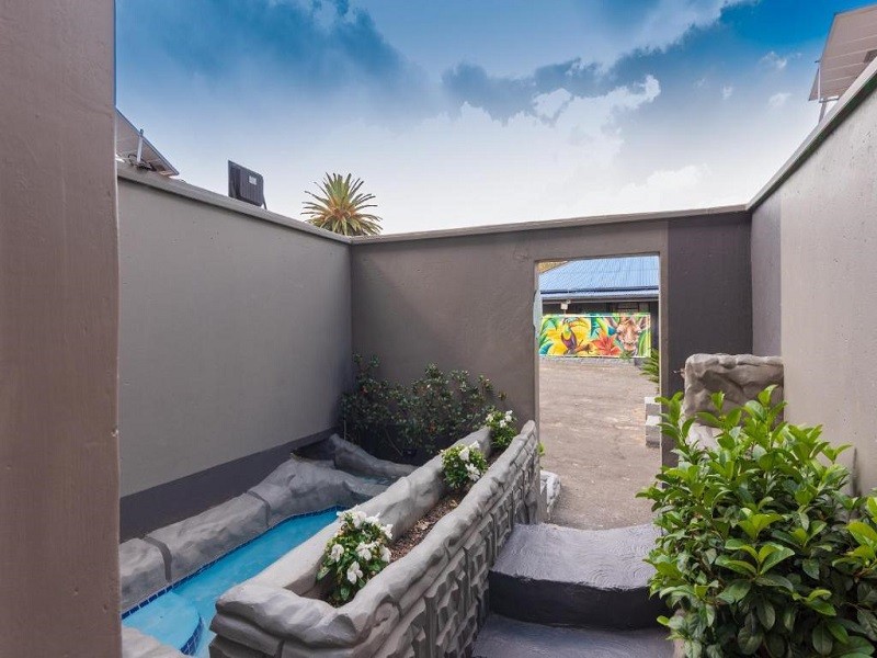 Vacation Hub International - VHI - Travel Club - Evans Village - Apartments & Spa