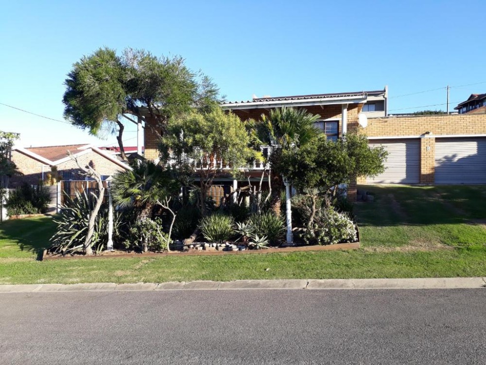 Vacation Hub International - VHI - Travel Club - King Protea Self Catering Flat
