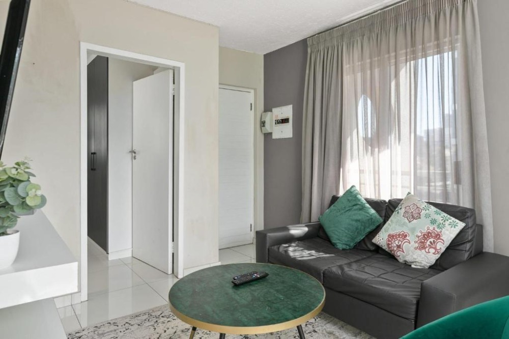 Vacation Hub International - VHI - Travel Club - Marley on Katherine Apartments