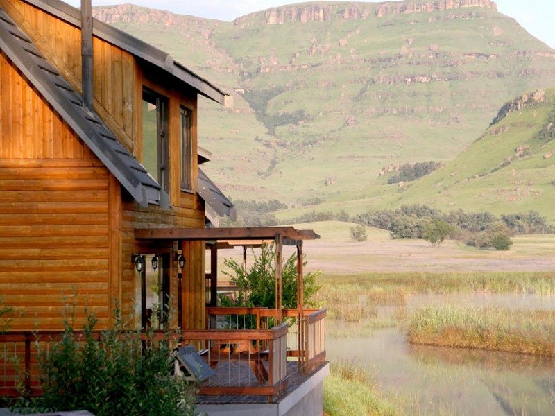 Vacation Hub International - VHI - Travel Club - Sani Valley Nature Lodges