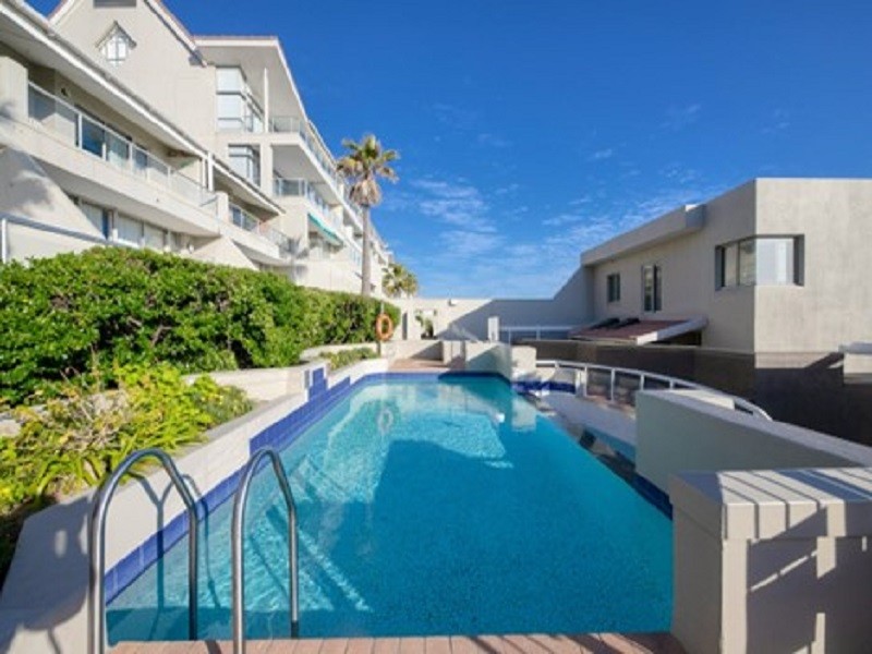 Vacation Hub International - VHI - Travel Club - Dolphin Beach C110