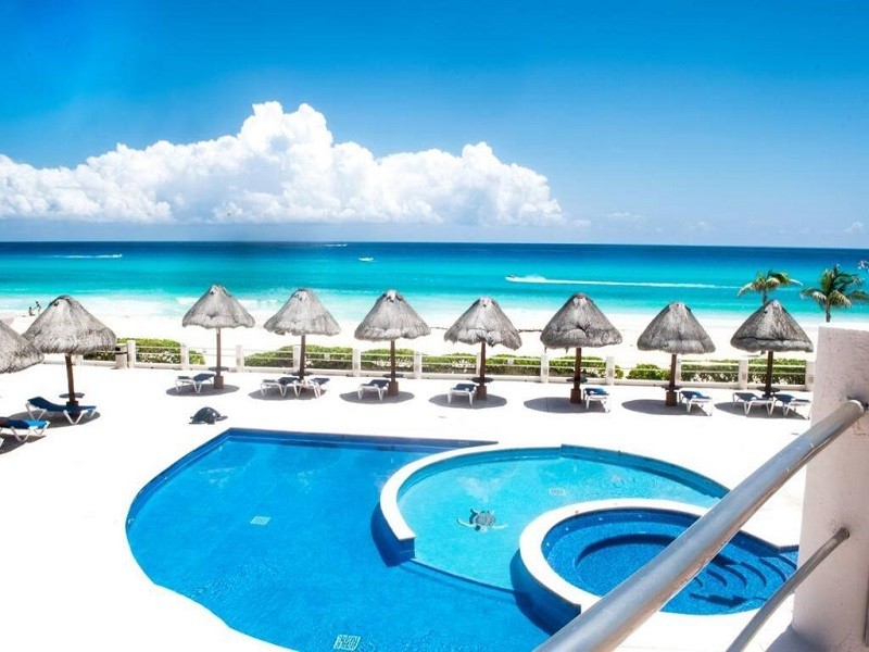 Vacation Hub International - VHI - Travel Club - Ocean view apartment, best beach area, 3 bedrooms