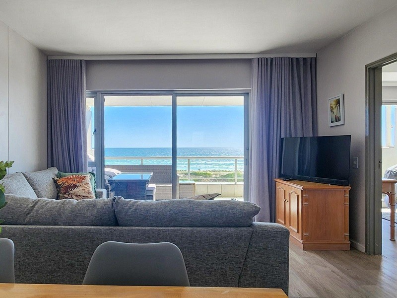 Vacation Hub International - VHI - Travel Club - Dolphin Delight