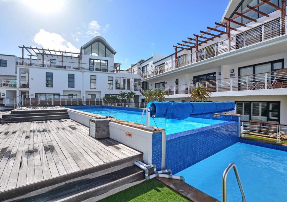 Vacation Hub International - VHI - Travel Club - Luxury Beachfront w swimming pool- , 111 Azure on the Bay,