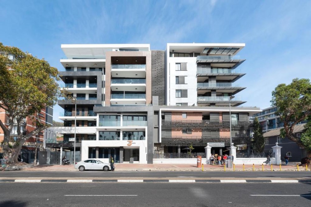 Vacation Hub International - VHI - Travel Club - 35 on Main Apartments