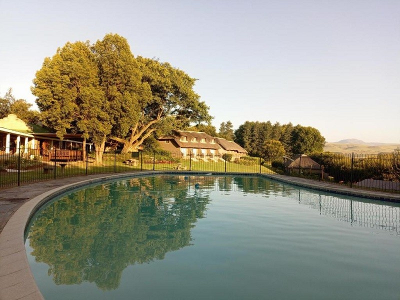 Vacation Hub International - VHI - Travel Club - The Nest Drakensberg Mountain Resort Hotel