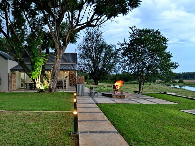 Vacation Hub International - VHI - Travel Club - Riverside Lodge