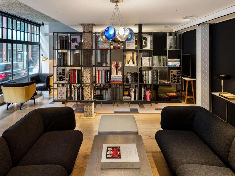 Vacation Hub International - VHI - Radisson Blu Hotel, London Mercer Street