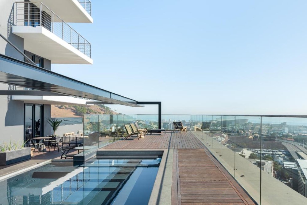 Vacation Hub International - VHI - Travel Club - 302TheRose