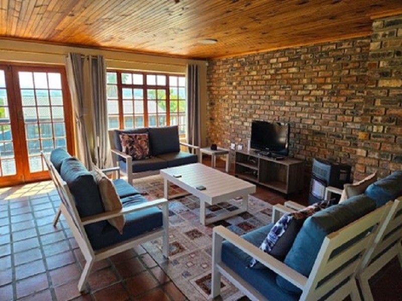 Vacation Hub International - VHI - Travel Club - Fairway Garden Retreat
