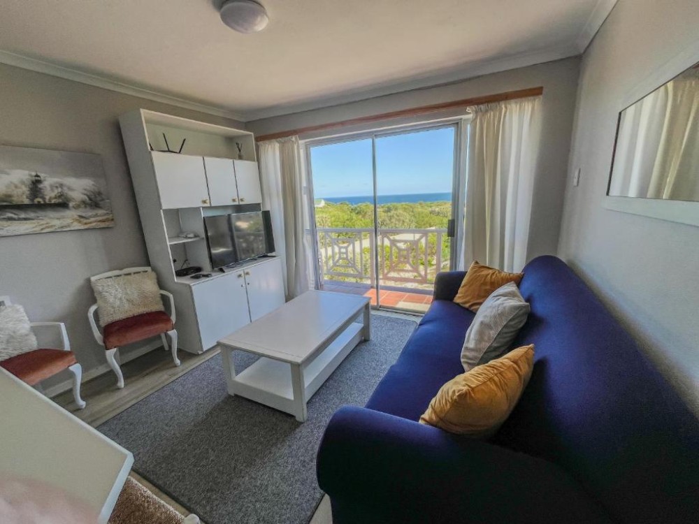 Vacation Hub International - VHI - Travel Club - Ocean Breeze @ Hermanus Beach Club