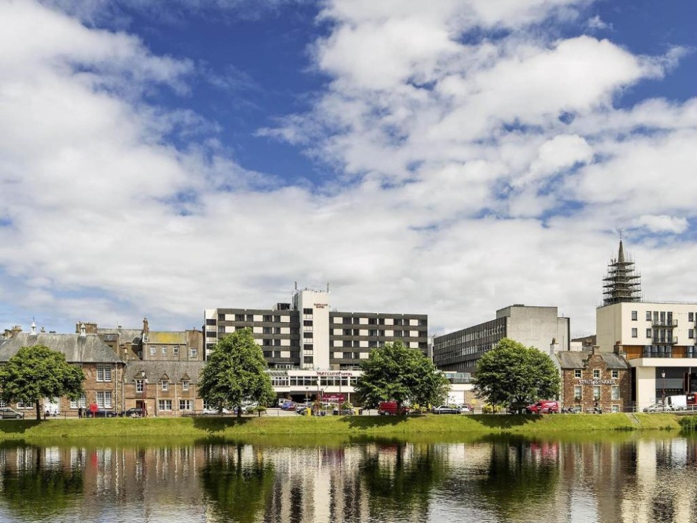 Vacation Hub International - VHI - Travel Club - Mercure Inverness Hotel