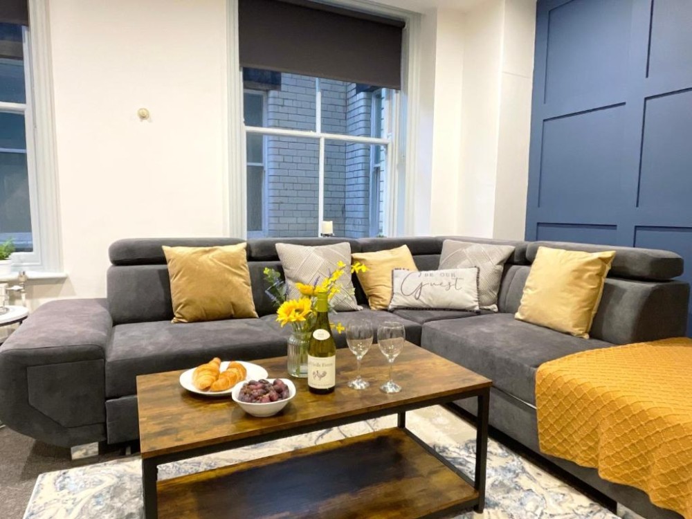Vacation Hub International - VHI - Travel Club - Central penthouse by HNFC Stays