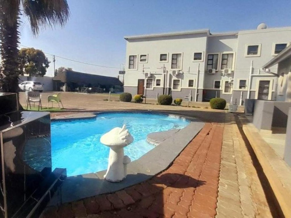 Vacation Hub International - VHI - Travel Club - Lifestyle Lodge Hotel