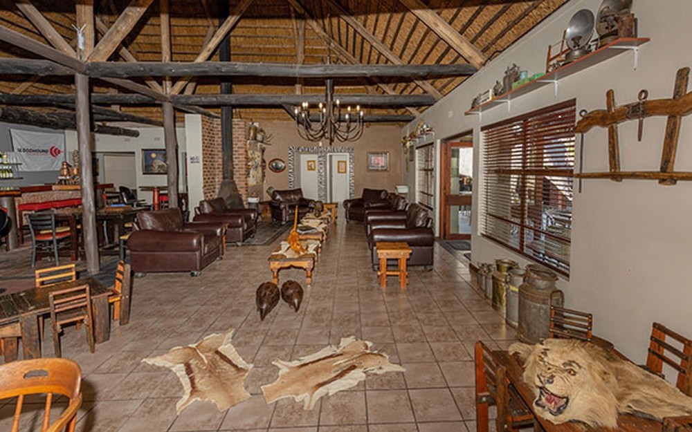 Vacation Hub International - VHI - Travel Club - Molopo Kalahari Lodge