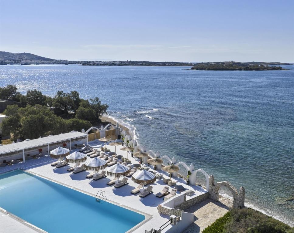 Vacation Hub International - VHI - Travel Club - Pounda Resort Paros, a member of Radisson Individuals