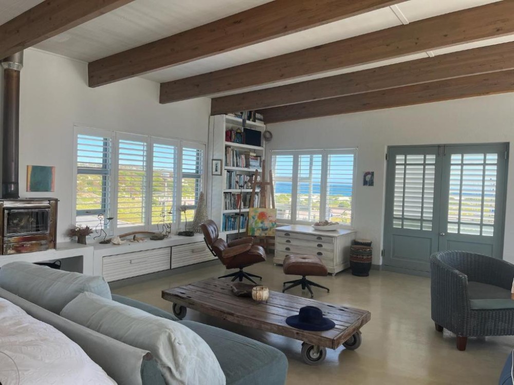 Vacation Hub International - VHI - Travel Club - Sublime modern beachfront villa in paradise