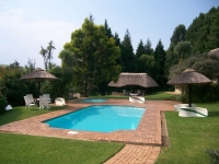  Vacation Hub International | Champagne Lane Resort Main