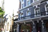  Vacation Hub International | Tudor Hotel Main