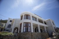  Vacation Hub International | Chartfield Guesthouse Main