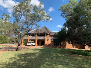  Vacation Hub International | Sambane Bush Lodge Main