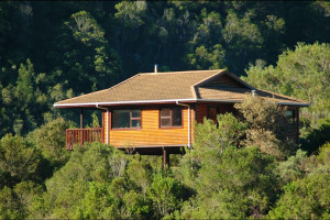  Vacation Hub International | Outeniqua Trout Lodge Main