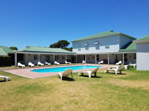  Vacation Hub International | River Club Villas Main
