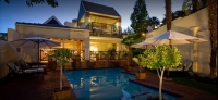  Vacation Hub International | Courtyard Hotel Sandton Main