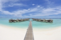  Vacation Hub International | Paradise Island Resort Main