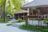  Vacation Hub International | Meeru Island Resort Main