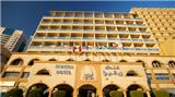  Vacation Hub International | Riviera Hotel Main