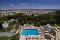  Vacation Hub International | Waldorf Hotel Rome Main