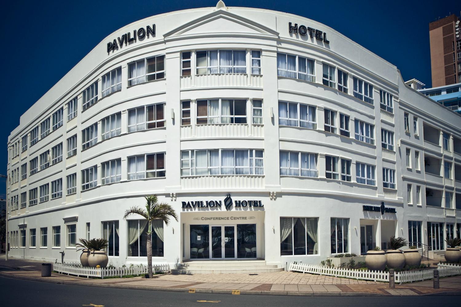  Vacation Hub International | Pavilion Hotel Main