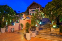  Vacation Hub International | Seaview Patong Hotel and Resort Main