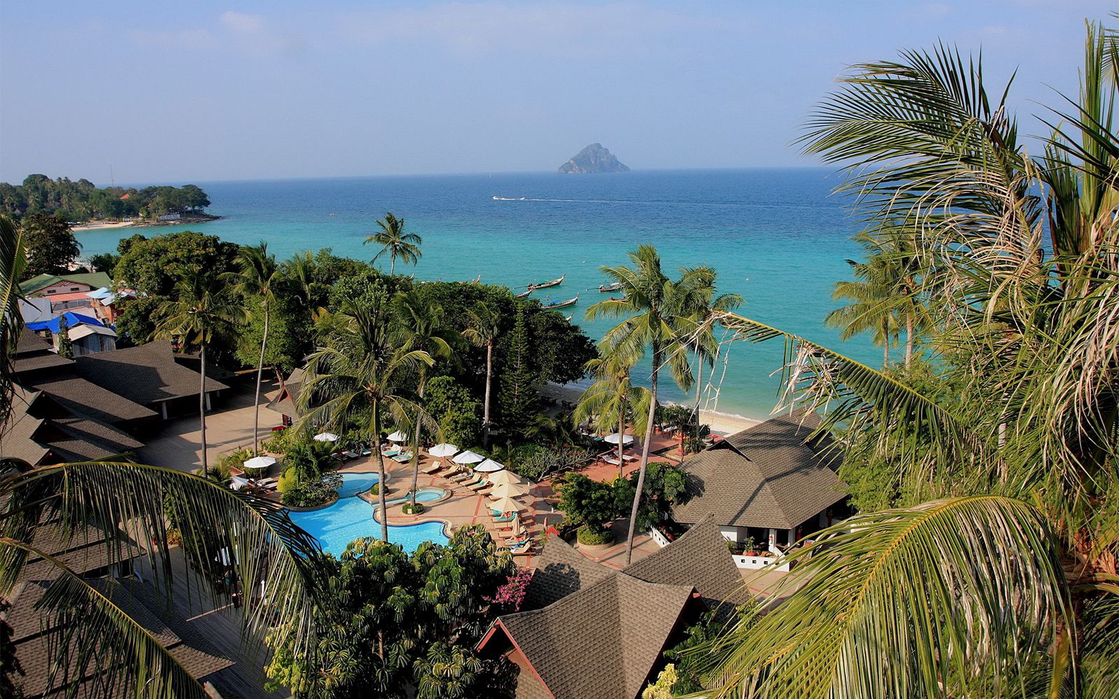  Vacation Hub International | Holiday Inn Phi Phi Resort Main
